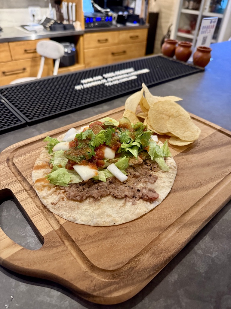 タコスバーガー